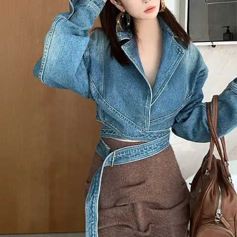 Blau gewaschene Retro-Jeansjac – Unique Women'S Formal Wear Bewertung und Preis