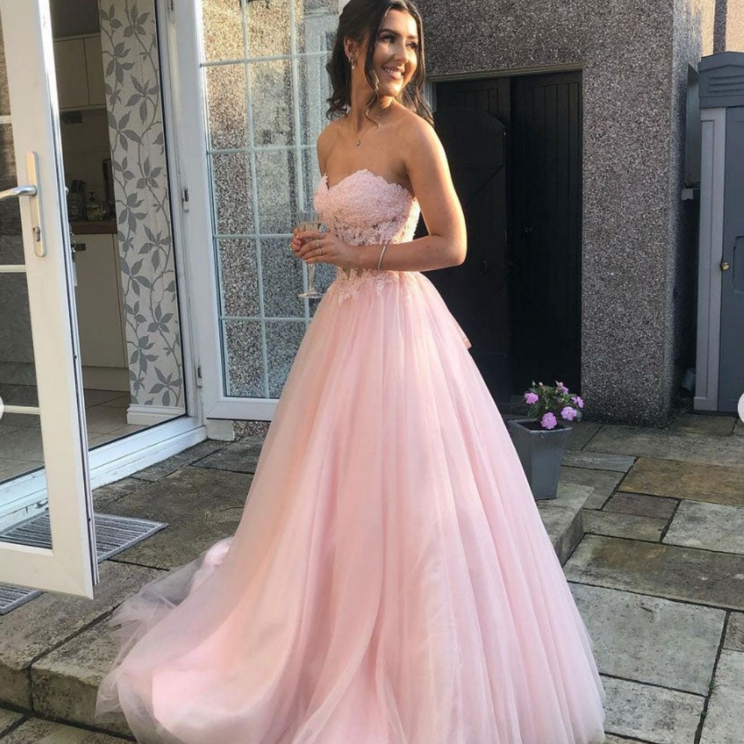 Bella Maßgeschneidertes Rosa T – Women Formal Wear For Graduation Bewertung und Preis